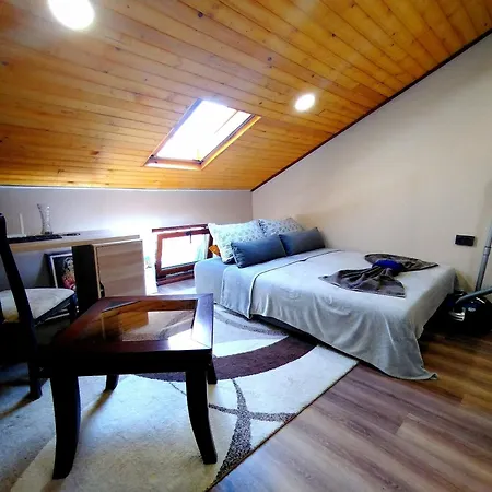 公寓 Low Budget With Breakfast #3 瓦爾納