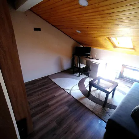 Apartment Low Budget With Breakfast #3