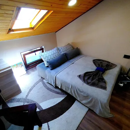 Low Budget With Breakfast #3 Apartment *