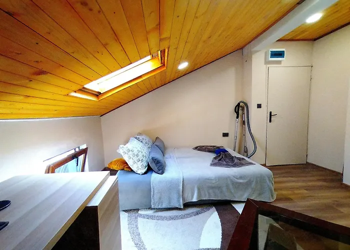 Low Budget With Breakfast #3 Appartement Varna